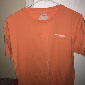 Columbia T-shirt